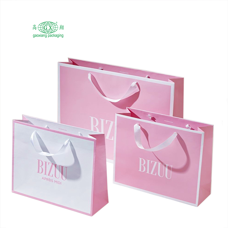 China supplier customized factory custom paper packaging bags with logo paper bag logo