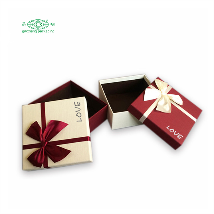 Factory custom packaging sweet wedding birthday party paper gift boxes with lid personalized boxes